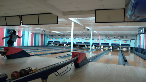 Bowling Alley «Walkersville Bowling Center Inc», reviews and photos, 44 W Pennsylvania Ave, Walkersville, MD 21793, USA