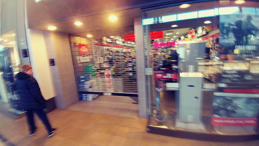 Video Game Store «GameStop», reviews and photos, 242 Burr Ln, Lake Grove, NY 11755, USA