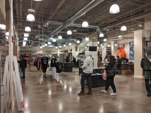 Shopping Mall «Copley Place», reviews and photos, 100 Huntington Ave, Boston, MA 02116, USA