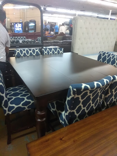Auction House «Delaney Furniture Inc», reviews and photos, 3600 W Osborn Rd, Phoenix, AZ 85019, USA