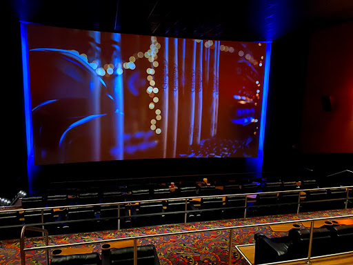 Movie Theater «Regal Cinemas Dulles Town Center 10», reviews and photos, 21100 Dulles Town Cir #203, Sterling, VA 20166, USA