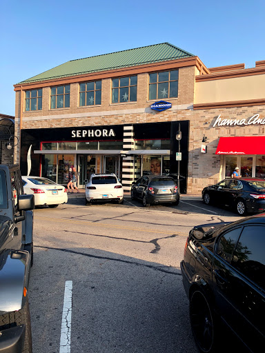Cosmetics Store «SEPHORA», reviews and photos, 132 W Jefferson Ave, Naperville, IL 60540, USA
