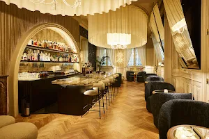 Bar Casa Bordeaux by Ginto Hotels image