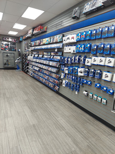 Video Game Store «GameStop», reviews and photos, 163-8 Jamaica Ave, Jamaica, NY 11432, USA