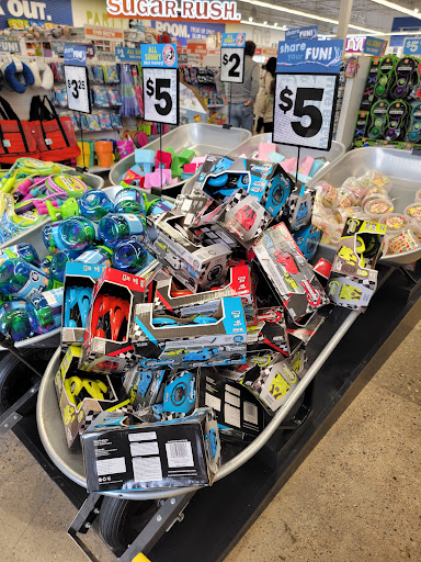 Variety Store «Five Below», reviews and photos, 4801 McKnight Rd, Pittsburgh, PA 15237, USA