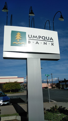 Umpqua Bank in Baker City, Oregon