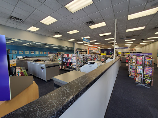 FedEx Office Print & Ship Center, 8707 SW Tualatin-Sherwood Rd, Tualatin, OR 97062, USA, 