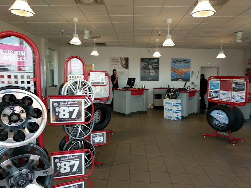 Tire Shop «Discount Tire», reviews and photos, 2269 State St, Salt Lake City, UT 84115, USA