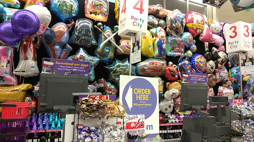 Party Store «Party City», reviews and photos, 1402 SE Everett Mall Way, Everett, WA 98208, USA
