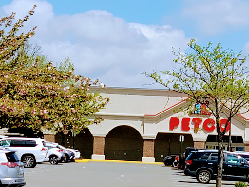 Petco Animal Supplies, 7434 Little River Turnpike, Annandale, VA 22003, USA, 