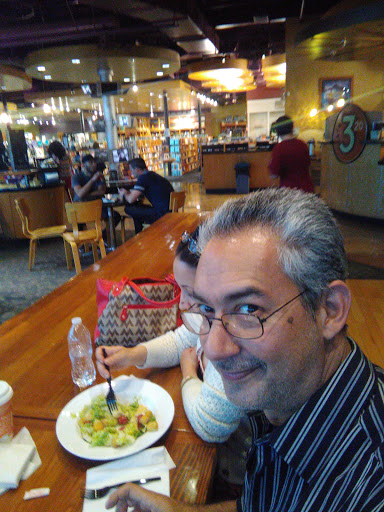 Christian Book Store «The Harvest Bookstore», reviews and photos, 6115 Arlington Ave, Riverside, CA 92504, USA