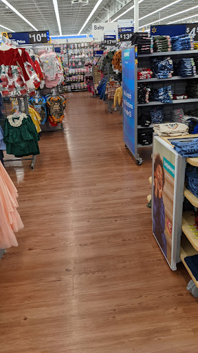 Department Store «Walmart Supercenter», reviews and photos, 3107 Market Pl, Onalaska, WI 54650, USA