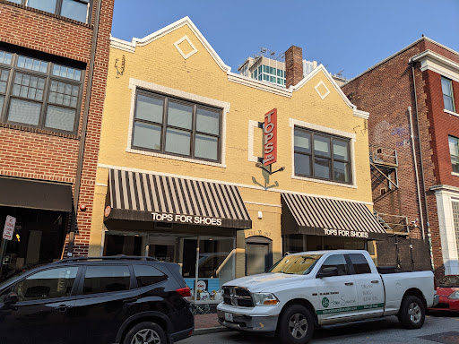 Shoe Store «Tops For Shoes», reviews and photos, 27 N Lexington Ave, Asheville, NC 28801, USA