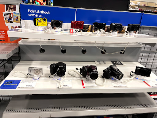 Electronics Store «Best Buy», reviews and photos, 44a Albany Turnpike, West Simsbury, CT 06092, USA