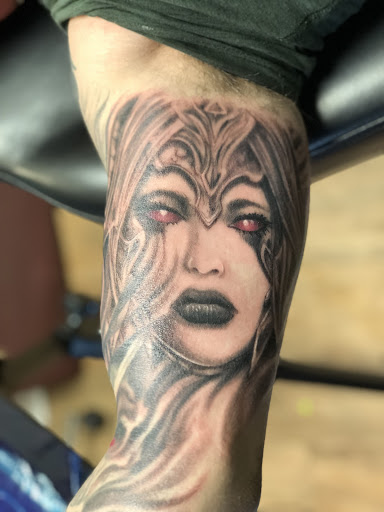 Tattoo Shop «The Iron Inkwell Custom Tattoos & Piercings», reviews and photos, 1901 N Monroe St Suite D, Tallahassee, FL 32303, USA