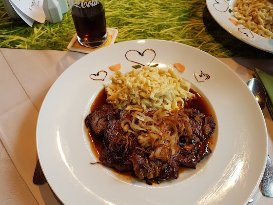 Plats et boissons hôtels Hotel-Restaurant Bellevue 70186 Stuttgart