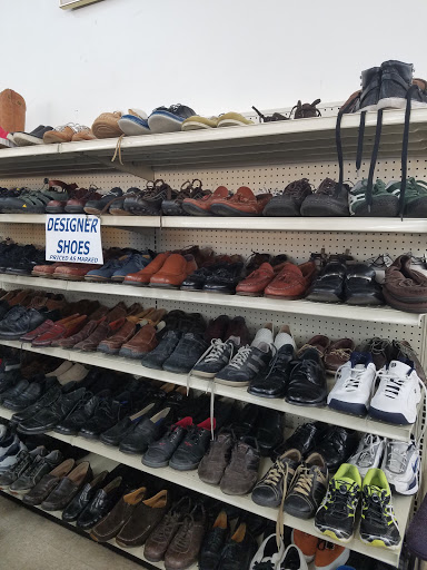 Thrift Store «Council Thrift Shops», reviews and photos, 21716 Sherman Way, Canoga Park, CA 91303, USA