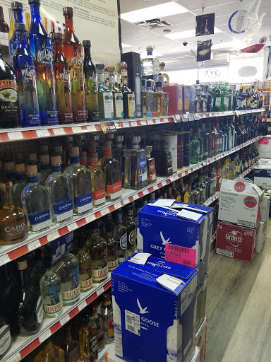 Liquor Store «1005 LIquor at Championsgate», reviews and photos, 8305 Champions Gate Blvd, Championsgate, FL 33896, USA