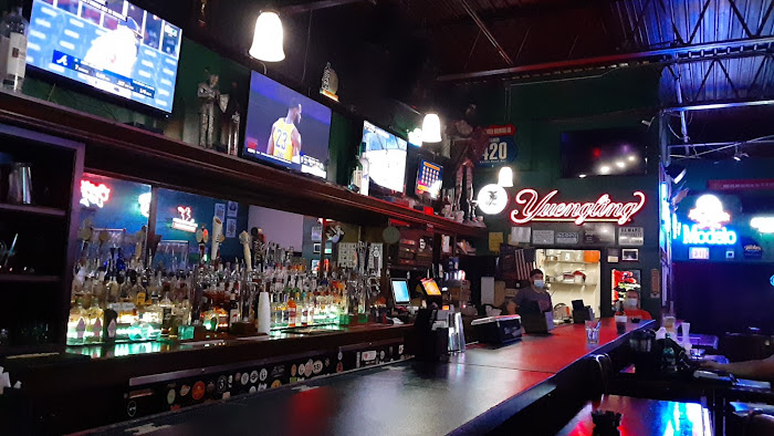 American restaurant near Fortune Club Hotel