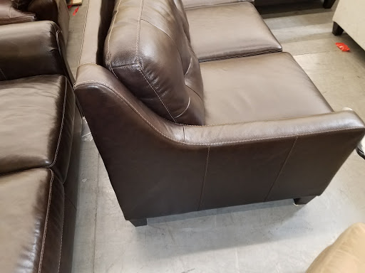 Furniture Store «Ashley Furniture HomeStore», reviews and photos, 14810 North Freeway #100, Houston, TX 77090, USA