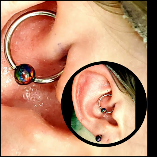 Explore gf name tattoo ideas, creative tattoo ideas in Romulus, available at Urban Rituals Piercing and Tattoo