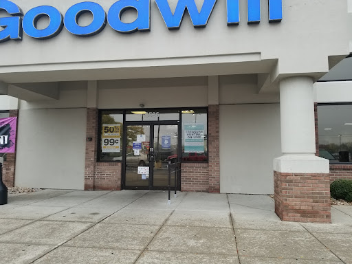 Thrift Store «Goodwill», reviews and photos, 3526 Towne Blvd, Middletown, OH 45005, USA