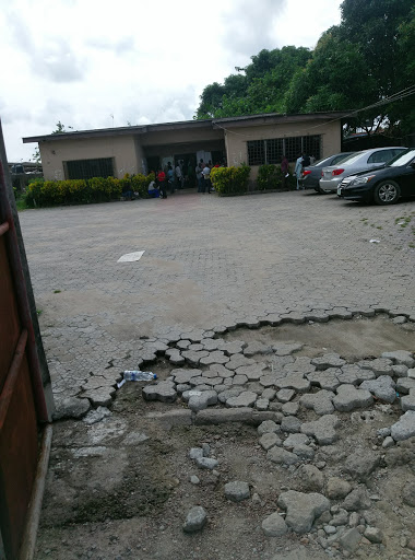 INEC Office, Surulere, Lagos, Alh. Ade Thanni St, Surulere, Lagos, Nigeria, Park, state Lagos