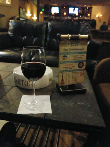 Cigar Shop «Island Girl Cigar Bar», reviews and photos, 7860 Gate Pkwy #115, Jacksonville, FL 32256, USA