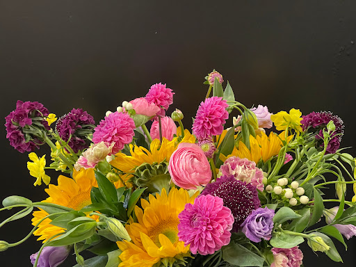 Florist «Foothills Floral Gallery», reviews and photos, 4647 E Chandler Blvd # 10, Phoenix, AZ 85048, USA