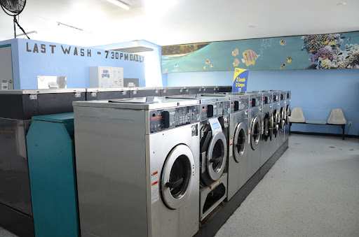 Laundromat «Laundromart North Fort Myers», reviews and photos, 216 Pondella Rd, North Fort Myers, FL 33903, USA