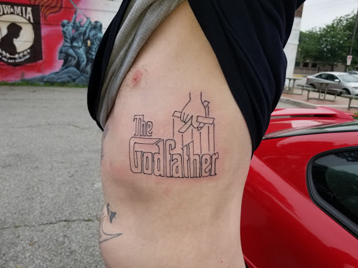 Tattoo Shop «Tattoo Lady», reviews and photos, 6817 Kennedy Ave, Hammond, IN 46323, USA