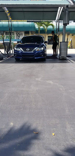 Car Wash «Busy Bee Car Wash (South Dade)», reviews and photos, 18210 S Dixie Hwy, Miami, FL 33157, USA