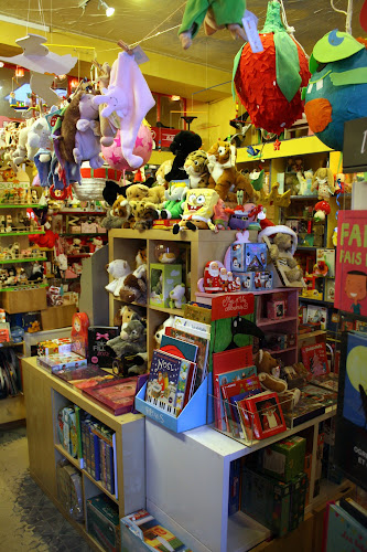 Magasin de jouets Les Louloutins Livres et jeux pour enfants Bois-Colombes