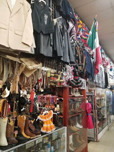Discount Store «Rialto Discount Mall», reviews and photos, 463 E Foothill Blvd, Rialto, CA 92376, USA