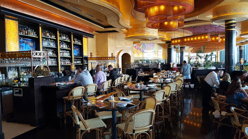 Shopping Mall «Santa Monica Place», reviews and photos, 395 Santa Monica Place, Santa Monica, CA 90401, USA