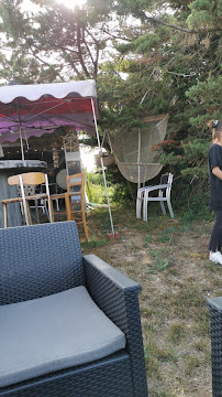 Atmosphère du Bar-restaurant à huîtres La Guinguette de Thierry à Angoulins - n°2