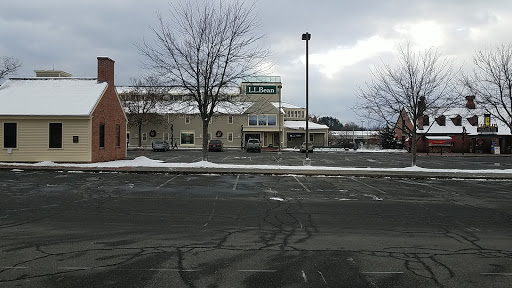  «L.L. Bean», reviews and photos, 8 Glen Rd, West Lebanon, NH 03784, USA