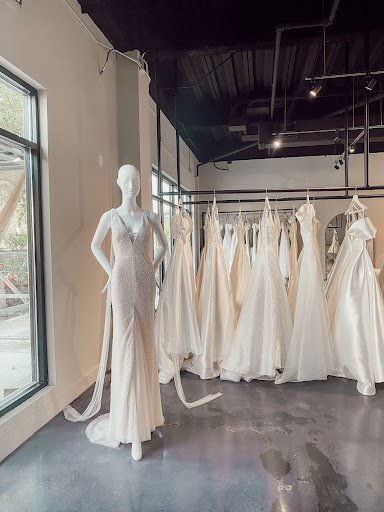 Dress Store «Calvet Couture Bridal», reviews and photos, 460 N Orlando Ave #100, Winter Park, FL 32789, USA