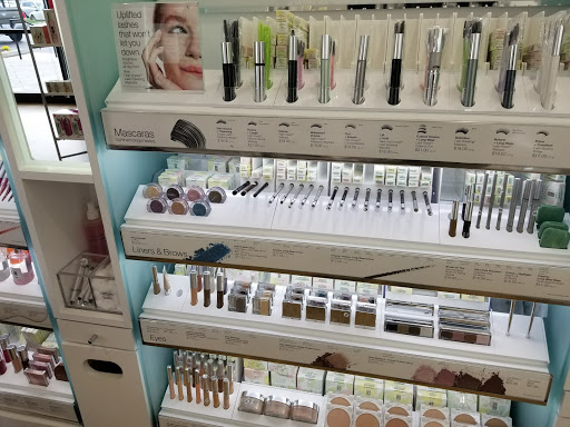 Hair Salon «Ulta Beauty», reviews and photos, 456 Pinnacle Pkwy, Bristol, TN 37620, USA