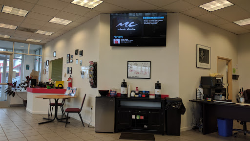 Car Dealer «Bickmore Auto Sales», reviews and photos, 2020 E Powell Blvd, Gresham, OR 97080, USA