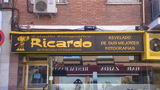 Foto Estudio Ricardo - Fotógrafo en Madrid | Eme Fotografia