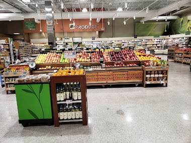 Publix Super Market At Beachway Plaza