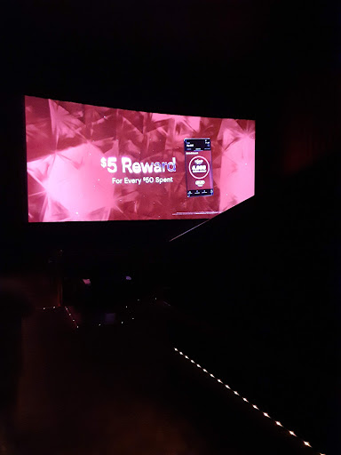 Movie Theater «AMC Showplace Cicero 14», reviews and photos, 4779 W Cermak Rd, Cicero, IL 60804, USA