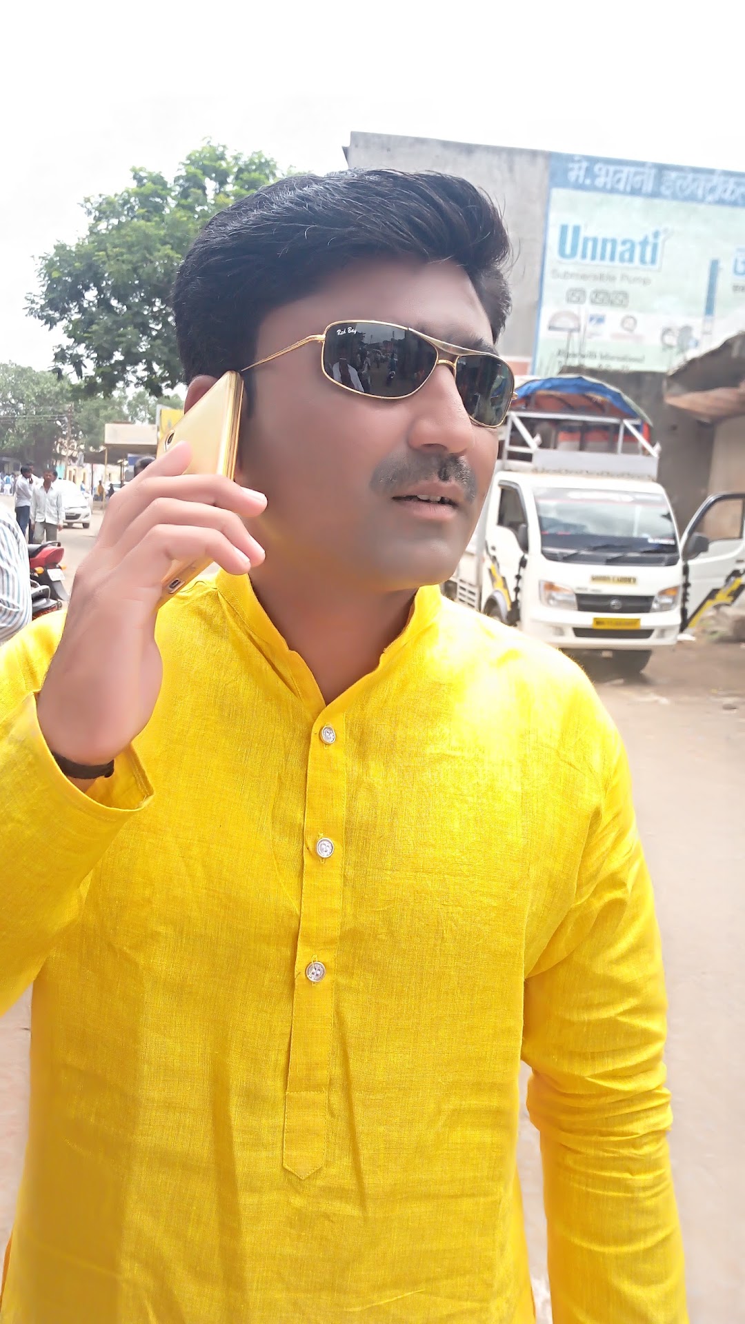 ढेकळे टी कॉफी हाॅटेल