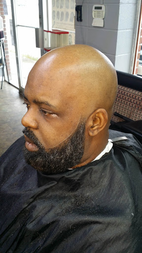 Barber Shop «Cole Cuts Barber Shop», reviews and photos, 351 Pass Rd, Gulfport, MS 39507, USA