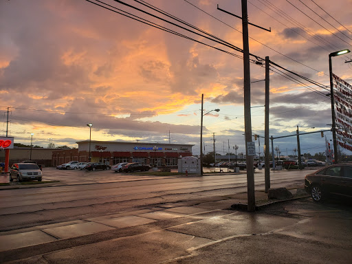 Used Car Dealer «North Coast Auto Mall», reviews and photos, 333 Broadway Ave, Bedford, OH 44146, USA