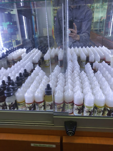 Tobacco Shop «Savage Tobacco», reviews and photos, 14101 E Hwy 13, Savage, MN 55378, USA