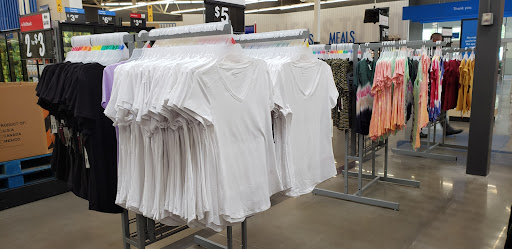 Department Store «Walmart Supercenter», reviews and photos, 14111 N Prasada Gateway Ave, Surprise, AZ 85388, USA