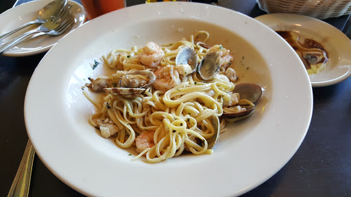 Italian Restaurant «Pastini Pastaria», reviews and photos, 1580 NW 9th St, Corvallis, OR 97330, USA