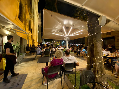 Kantina Café - Wine - Valletta, Malta